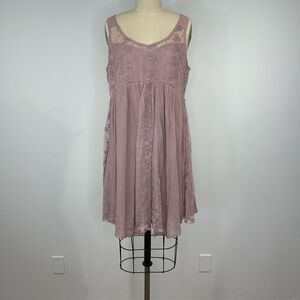 Abercrombie & Fitch Pink Lace Dress